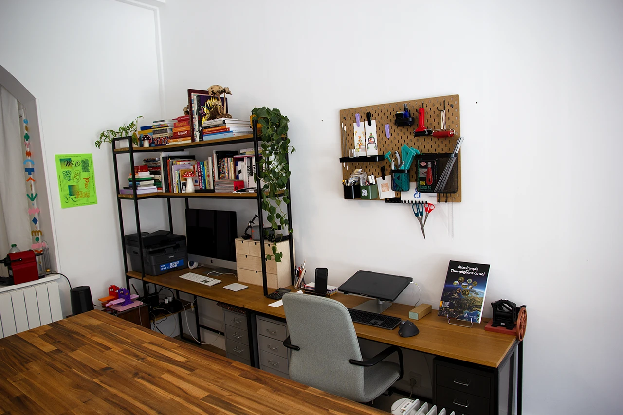 Comment j’ai aménagé mon atelier d’artisanat pour favoriser ma créativité et ma productivité : 5 inspirations
